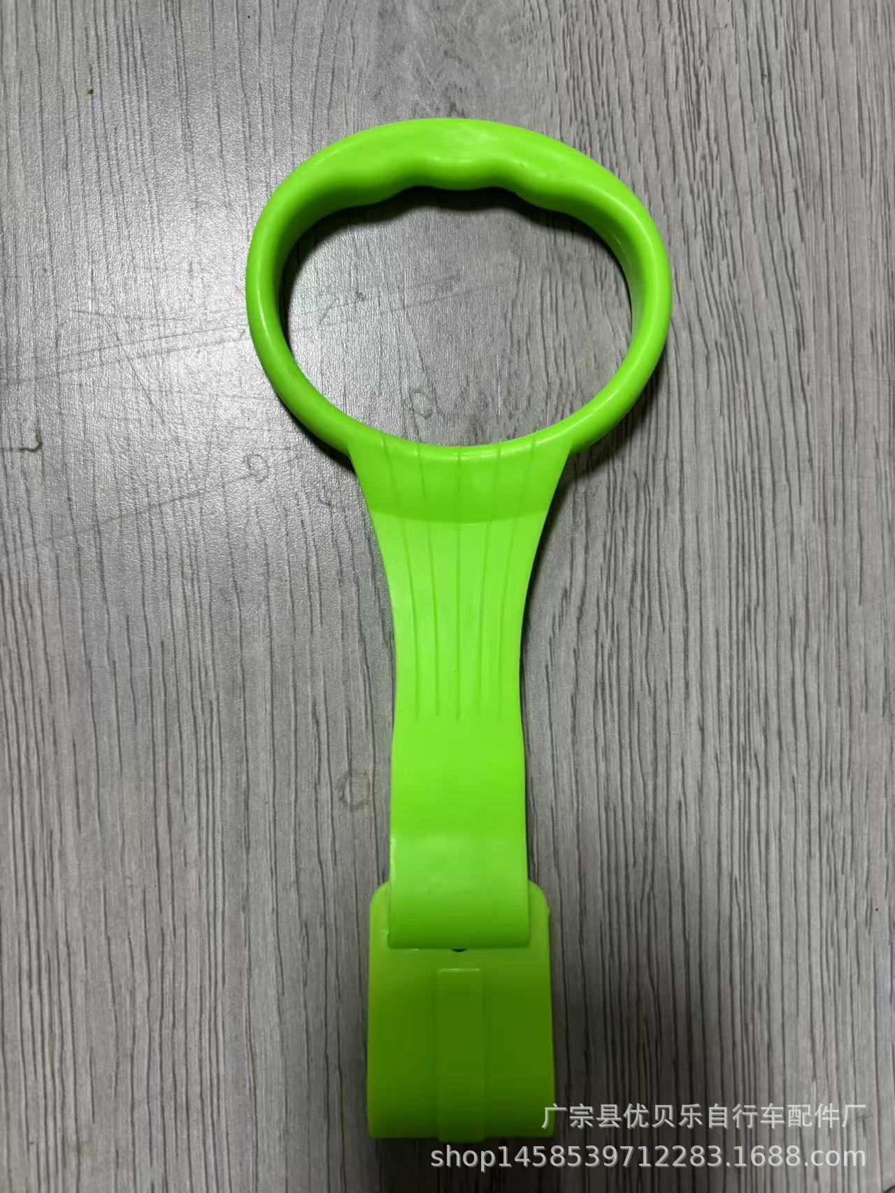 3da0b083-d330-4b6e-bdf9-1b8113718857