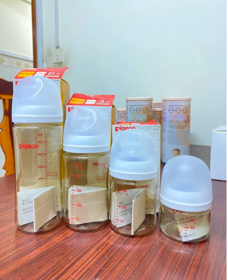 AA19ដបទឹកដោះគោPigeon កធំ ពណ៌ទឹកតែ(PPSU) ក្បាលមឹមជ័រសុីលីកូន ទន់ល្អ
