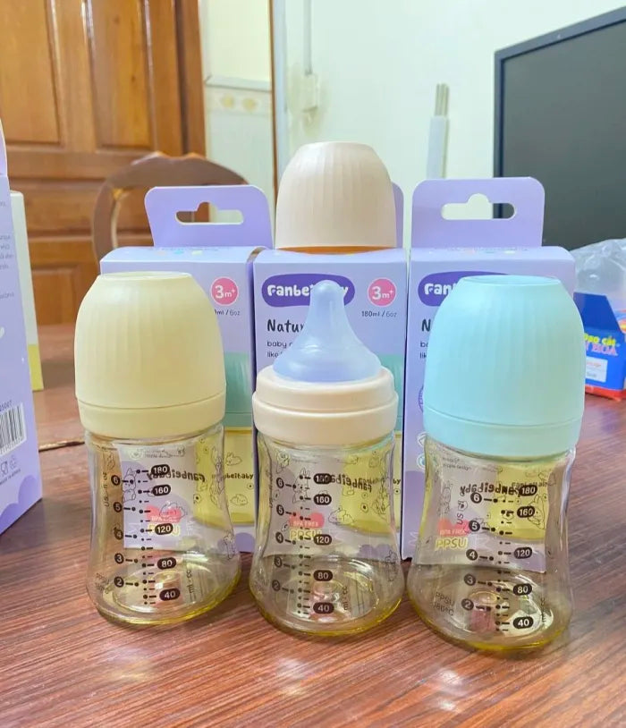 FB-2500ដបទឹកដោះគោ កធំ ពណ៌ទឹកតែ ក្បាលមឹមជ័រសុីលីកូន ទន់ល្អ
